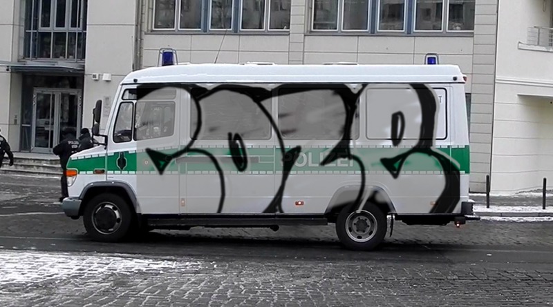 Bombing 1471596785386