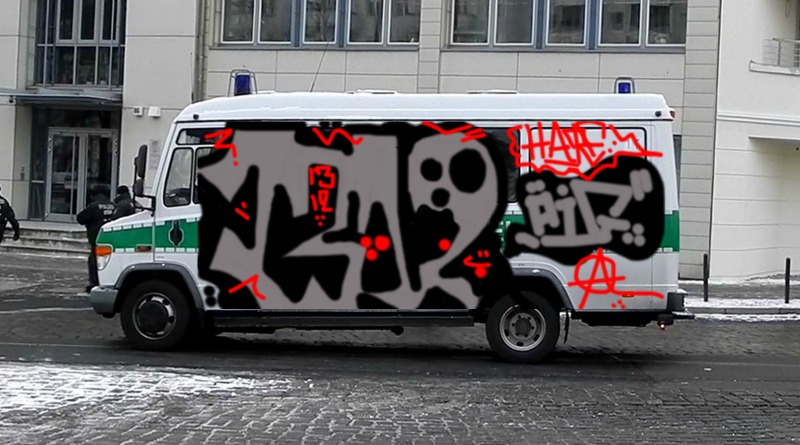 Bombing 1471727313607