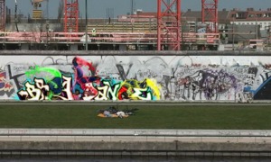 Bombing 1472553019094