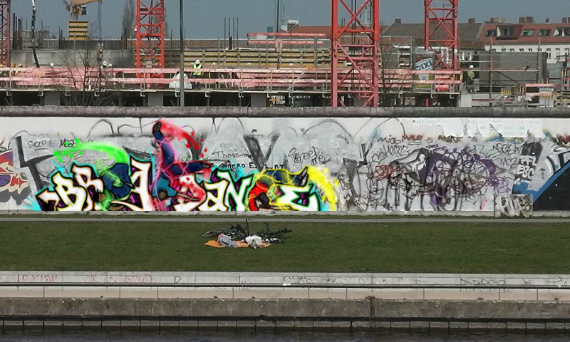 Bombing 1472553019094