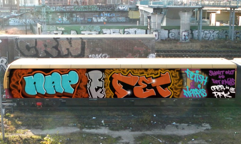 Bombing 1472721152144