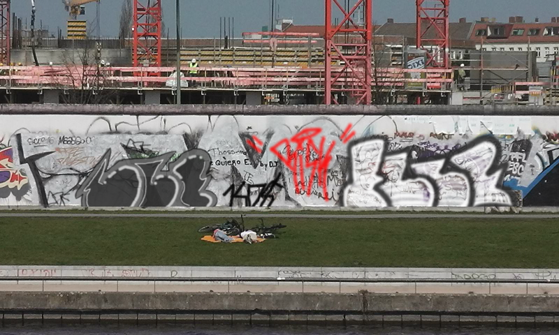 Bombing 1475084588064