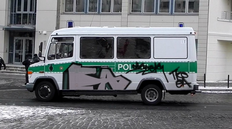 Bombing 1475530482855