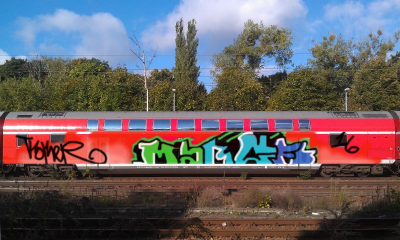 Bombing 1475920257547