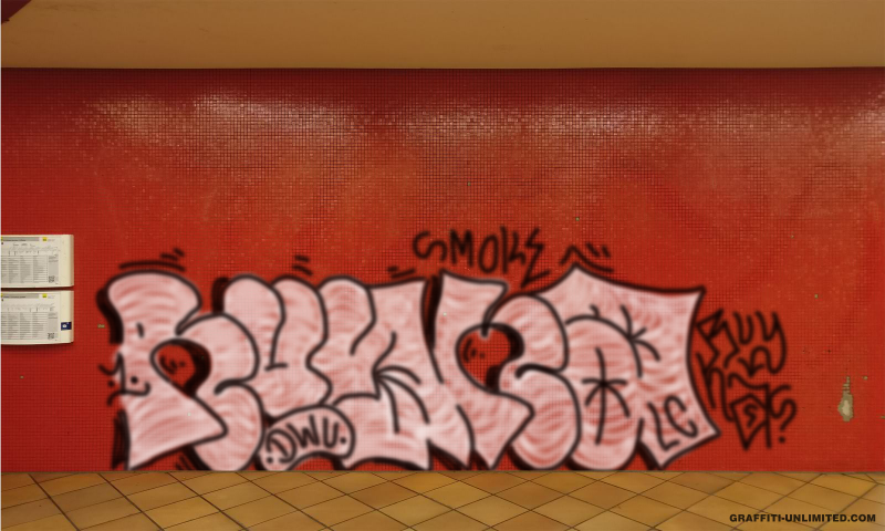 Bombing 1477452724200