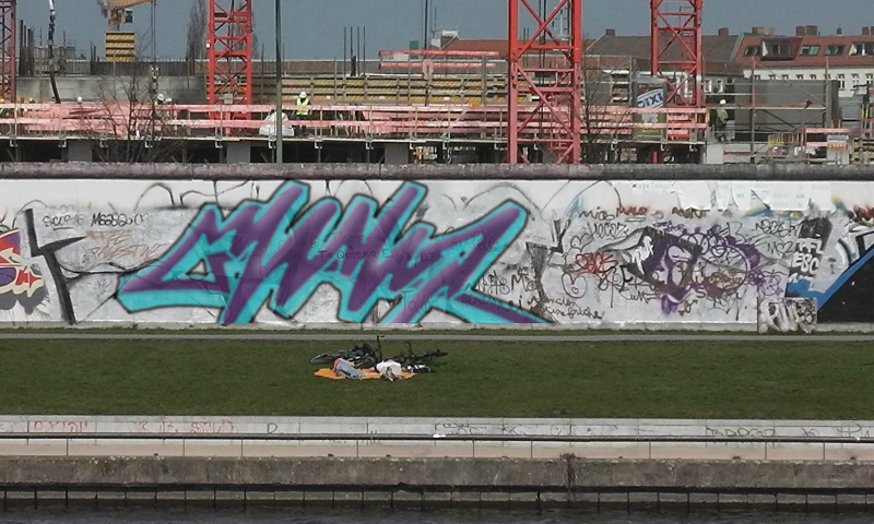 Bombing 1477703840446