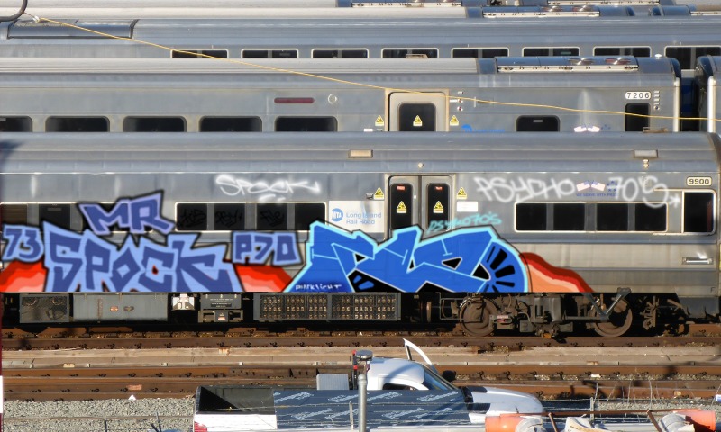 Bombing 1480116220516