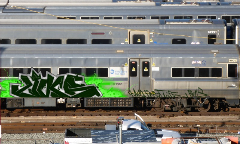 Bombing 1480192660690