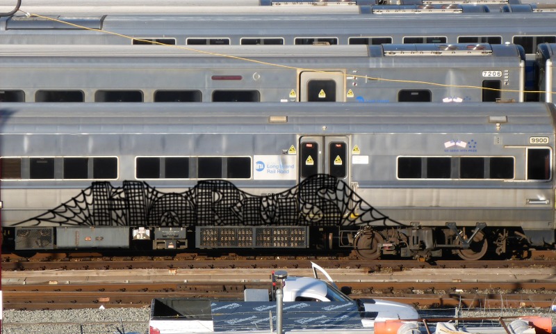 Bombing 1480619063292