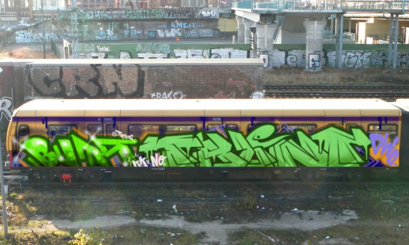 Bombing 1481283332960