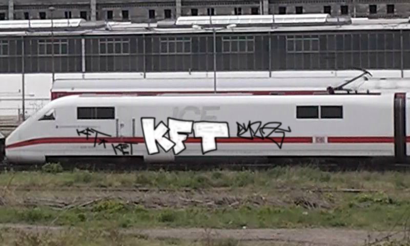 Bombing 1483407405193