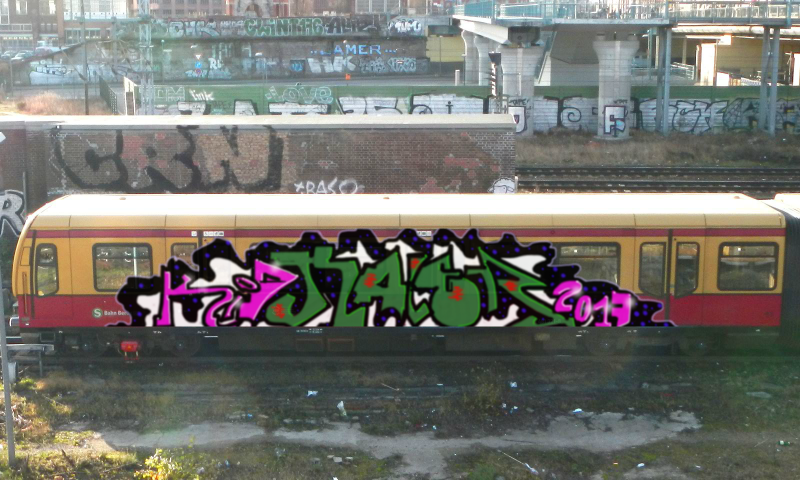 Bombing 1484417254191