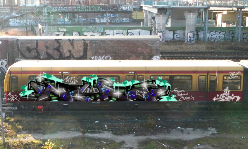 Bombing 1487837431001