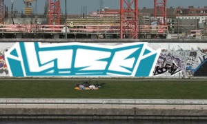 Bombing 1489268580347