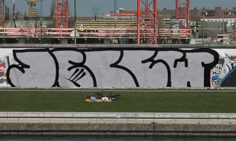 Bombing 1489599389655