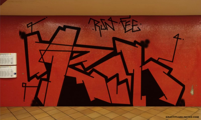 Bombing 1490025577434