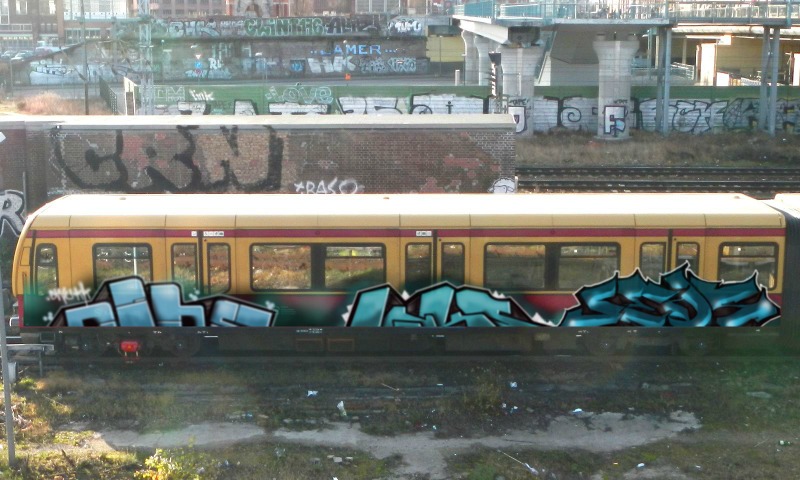 Bombing 1490723072992