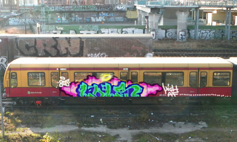 Bombing 1490593933633