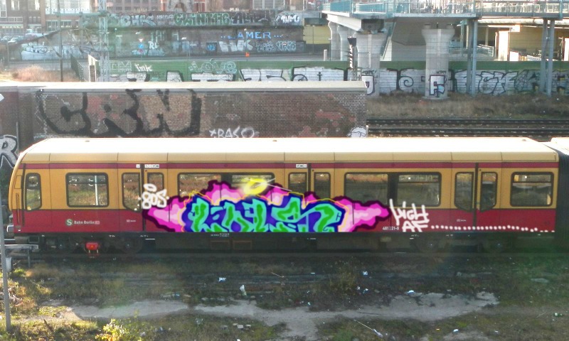 Bombing 1490593933633