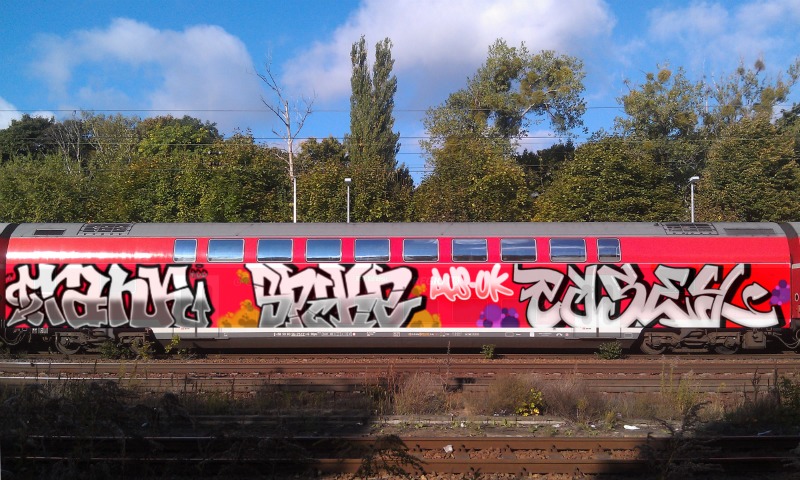 Bombing 1493666404350