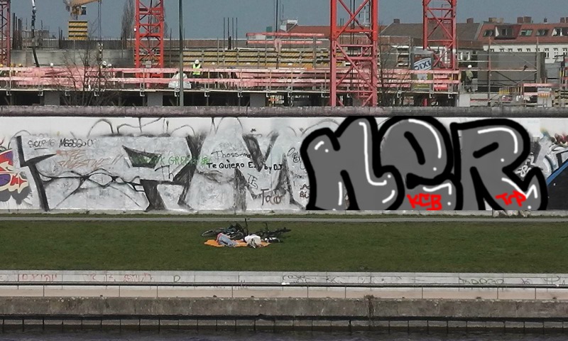 Bombing 1494294419207