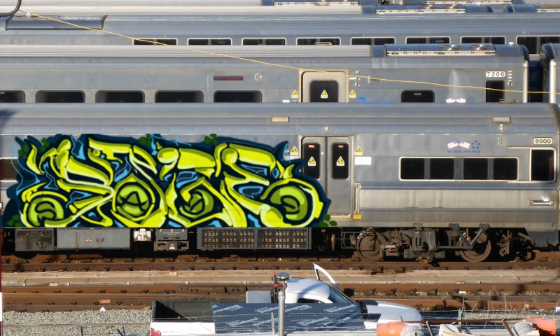 Bombing 1496640673744