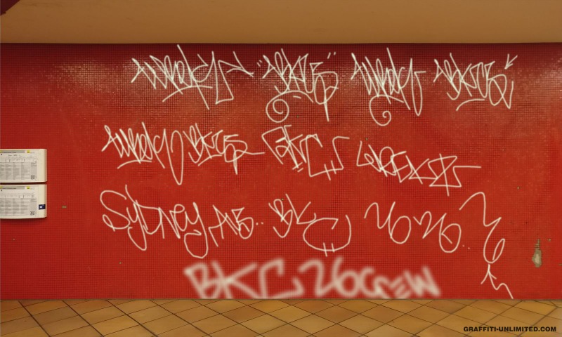 Bombing 1506904645851