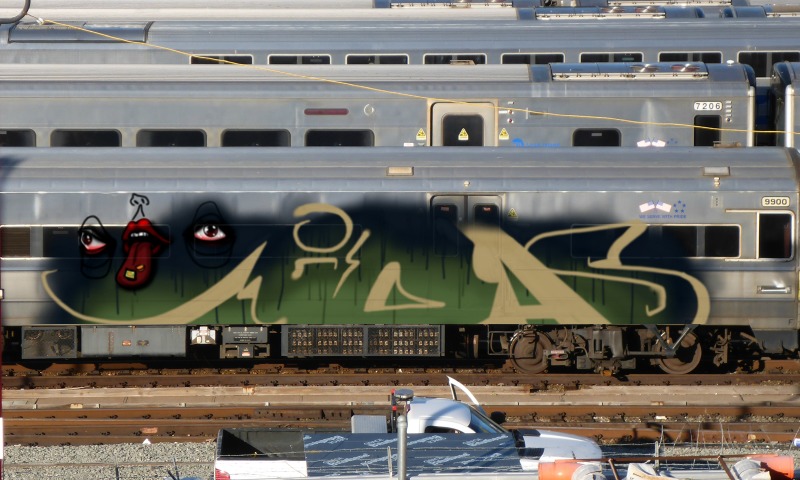 Bombing 1510520813395