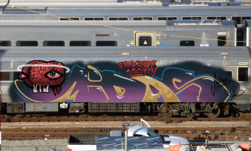 Bombing 1512896431119