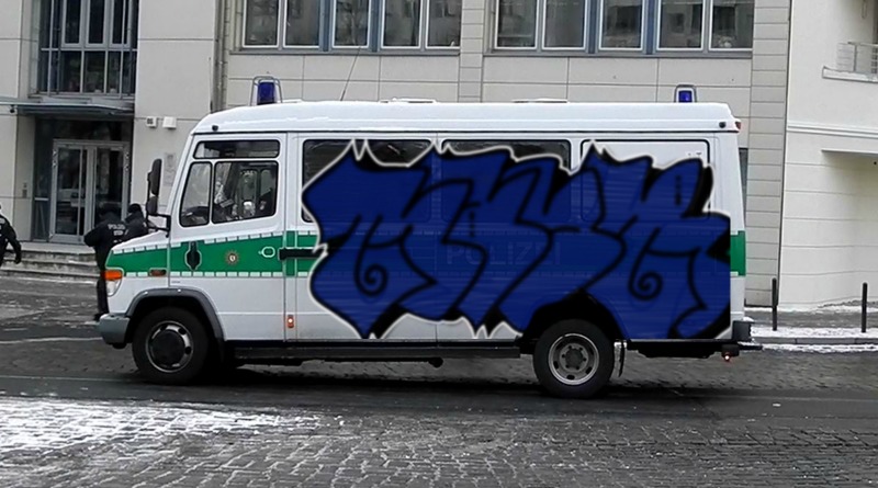 Bombing 1513485554078