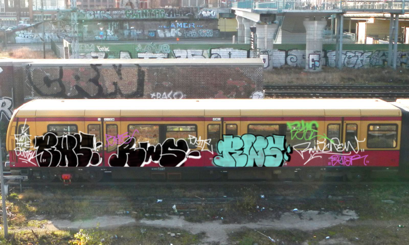 Bombing 1518209332623