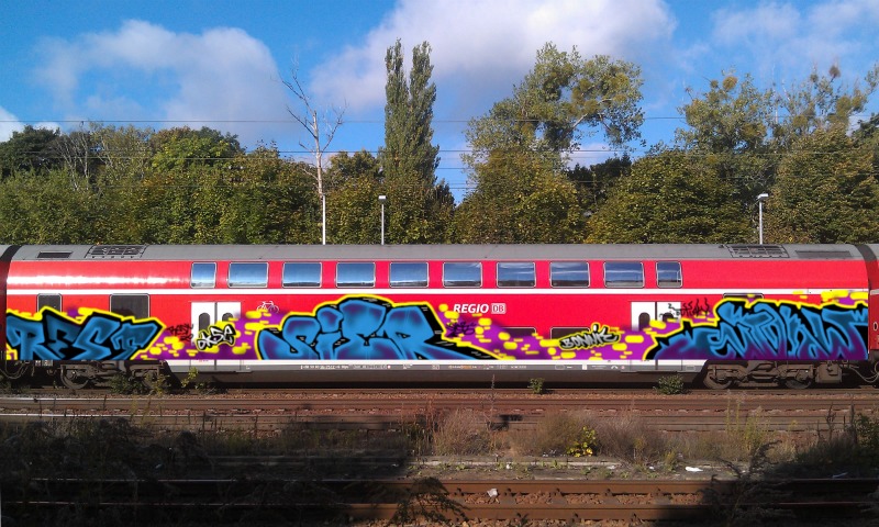 Bombing 1521576137734