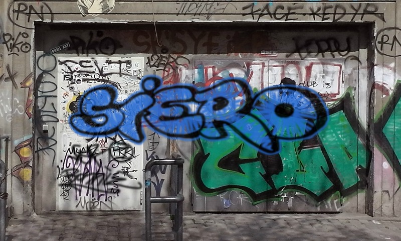 Bombing 1522705671760