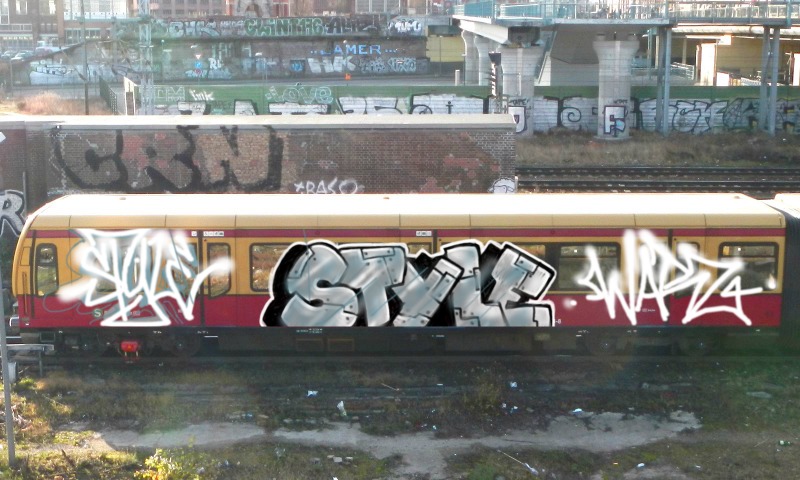 Bombing 1522718347912