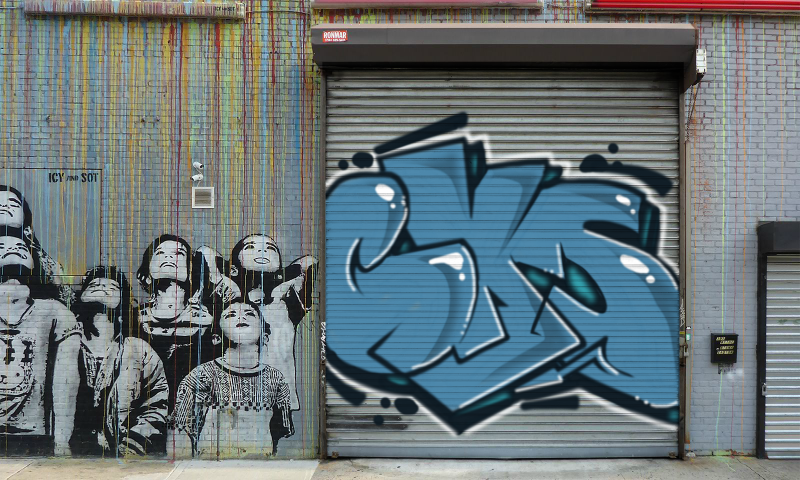 Bombing 1523723123627