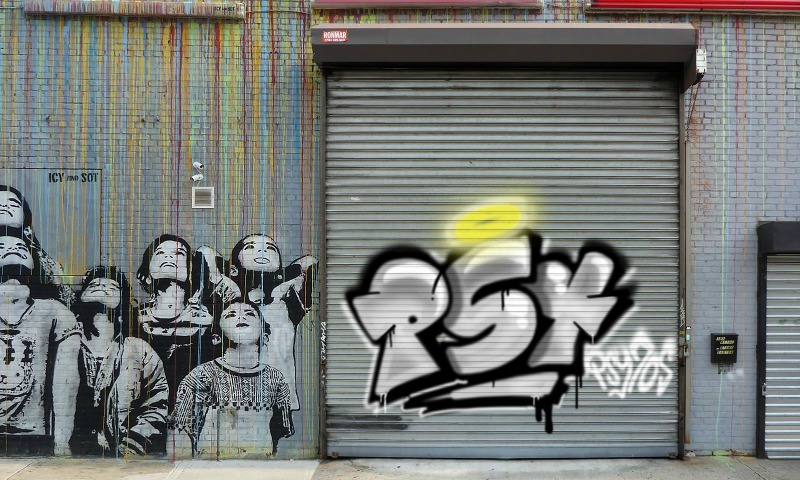 Bombing 1523951689393