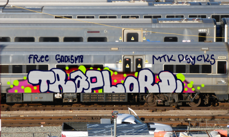 Bombing 1525108637830