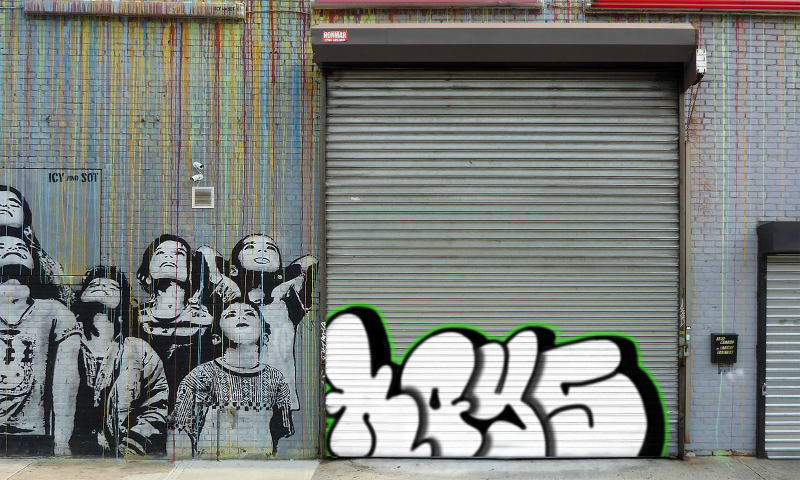 Bombing 1525629656915