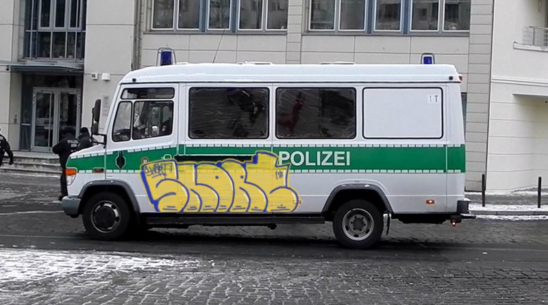 Bombing 1525781272800