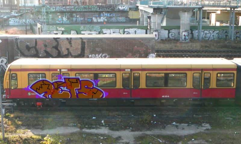 Bombing 1525978537067