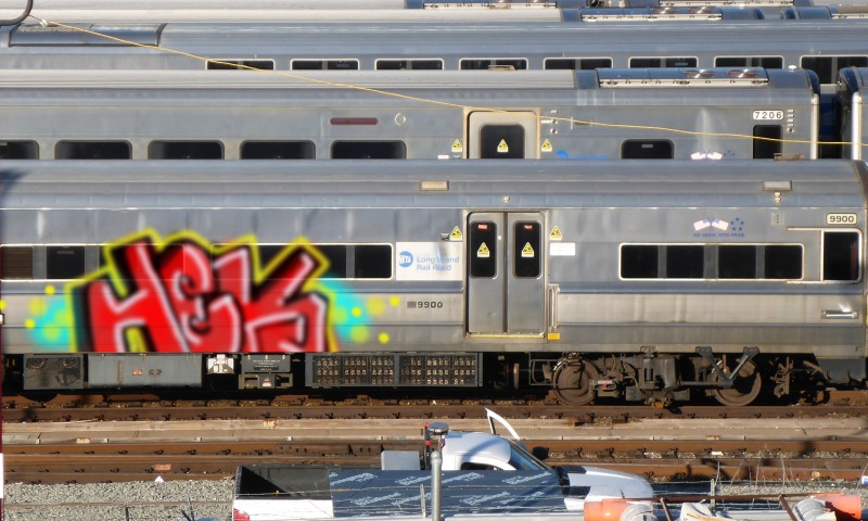 Bombing 1526525729462