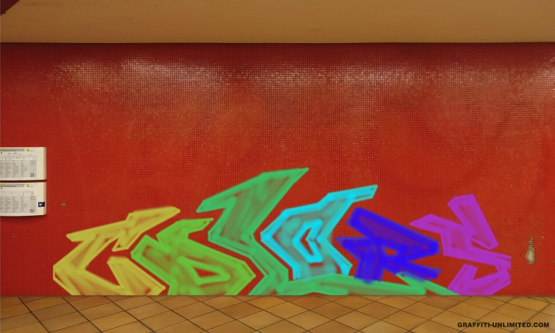 Bombing 1526633290316