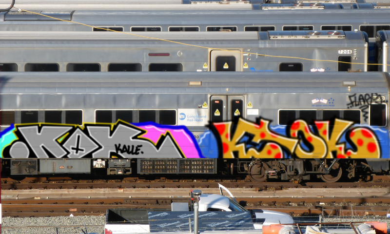 Bombing 1527002439614