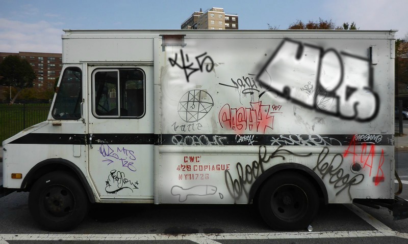 Bombing 1527003223361