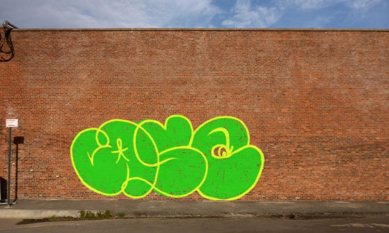 Bombing 1527104078461