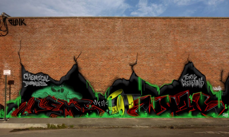 Bombing 1528429651109