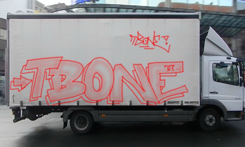 Bombing 1528824450077