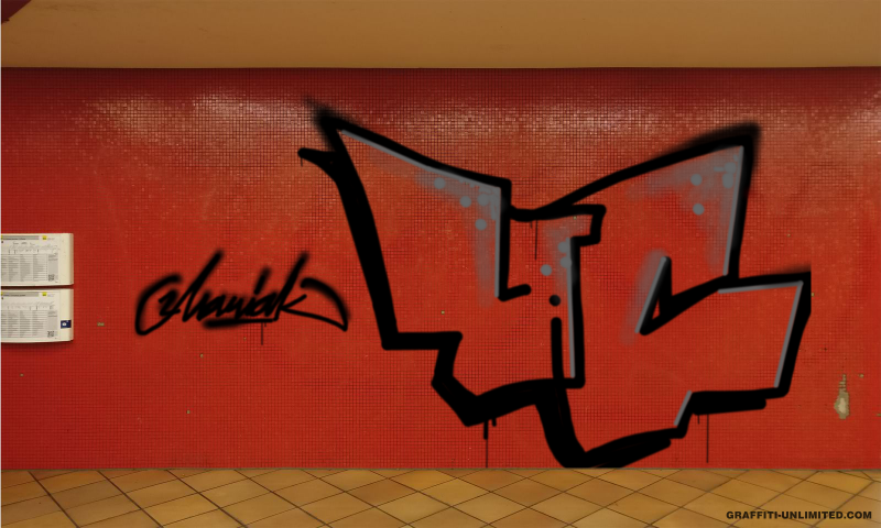 Bombing 1531799830068