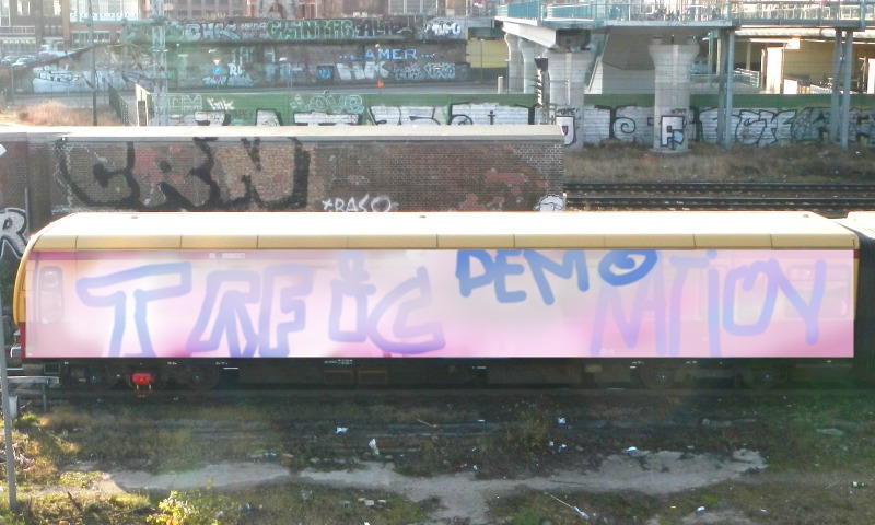 Bombing 1532700481336