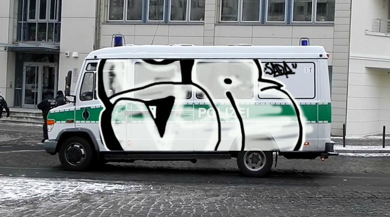 Bombing 1533083496453